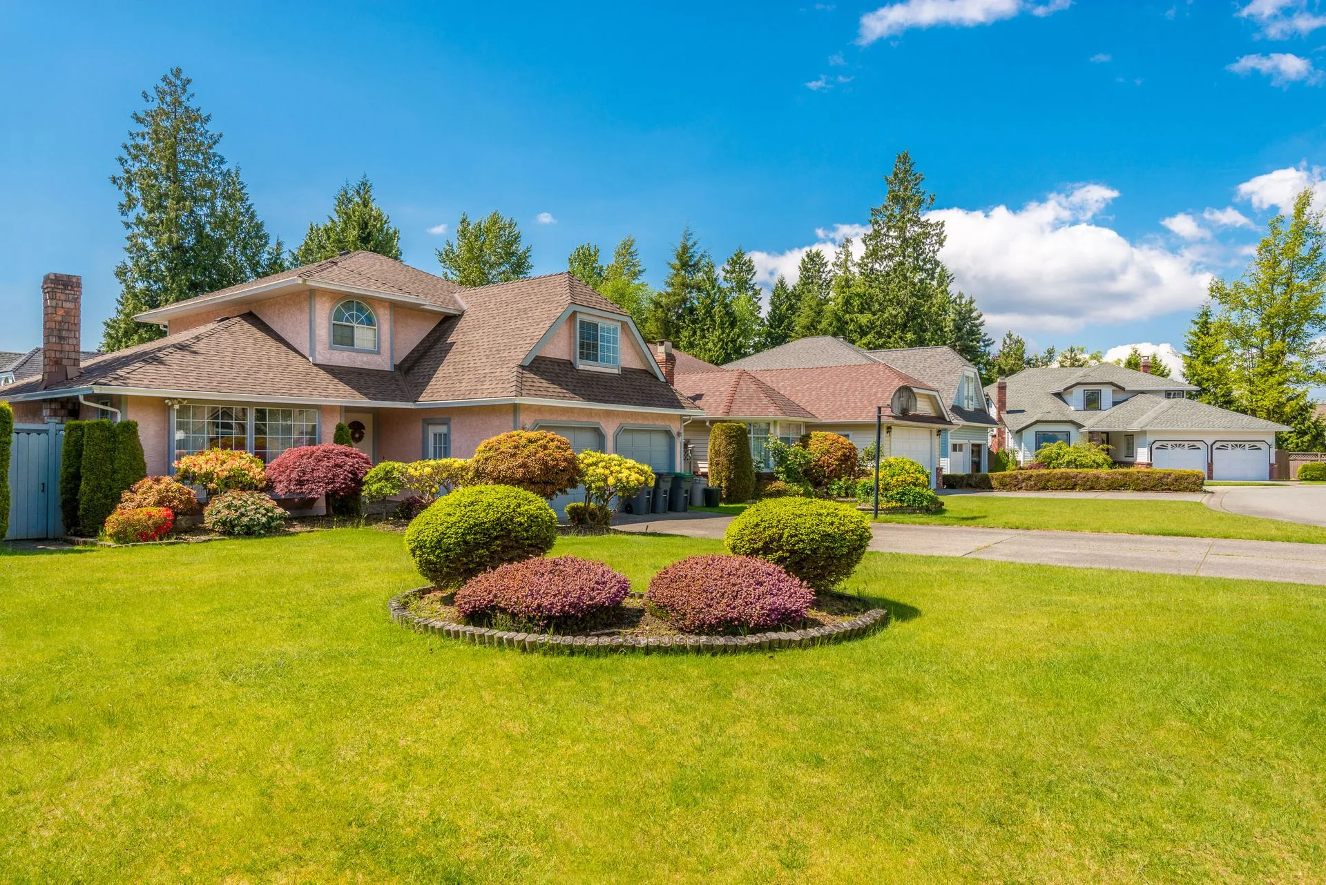 How Landscaping Services Can Enhance Your Current Landscape