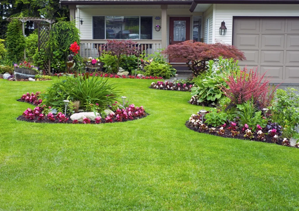 The Benefits of Hiring a Professional Landscaper for Your Project
