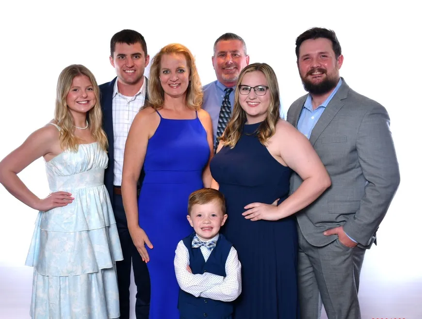 paschalls-lawn-and-landscape-content-about-01-9fef8c0a-870w