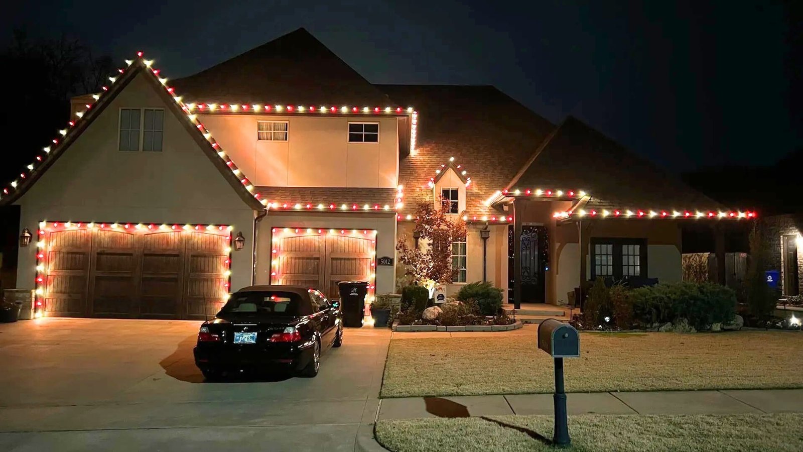 Holiday Lighting Color Trends and How to Choose - Red and White