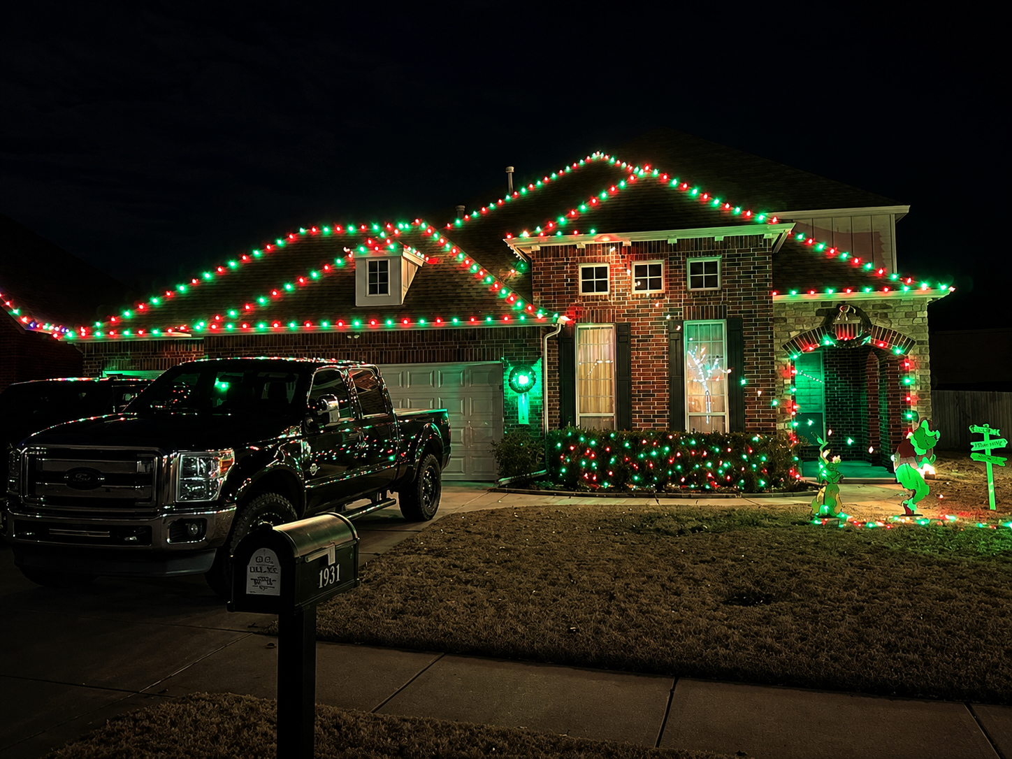 Roofline Christmas Lights in Tulsa: Details That Matter